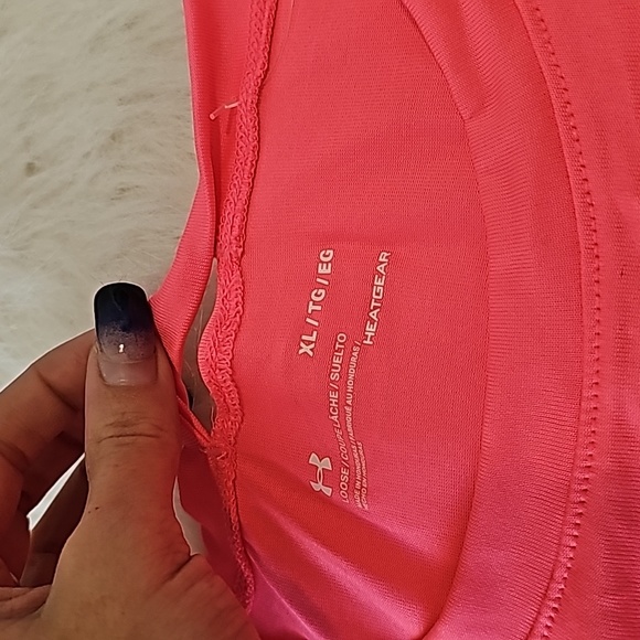 NWT Under Armour tee - Picture 5 of 5